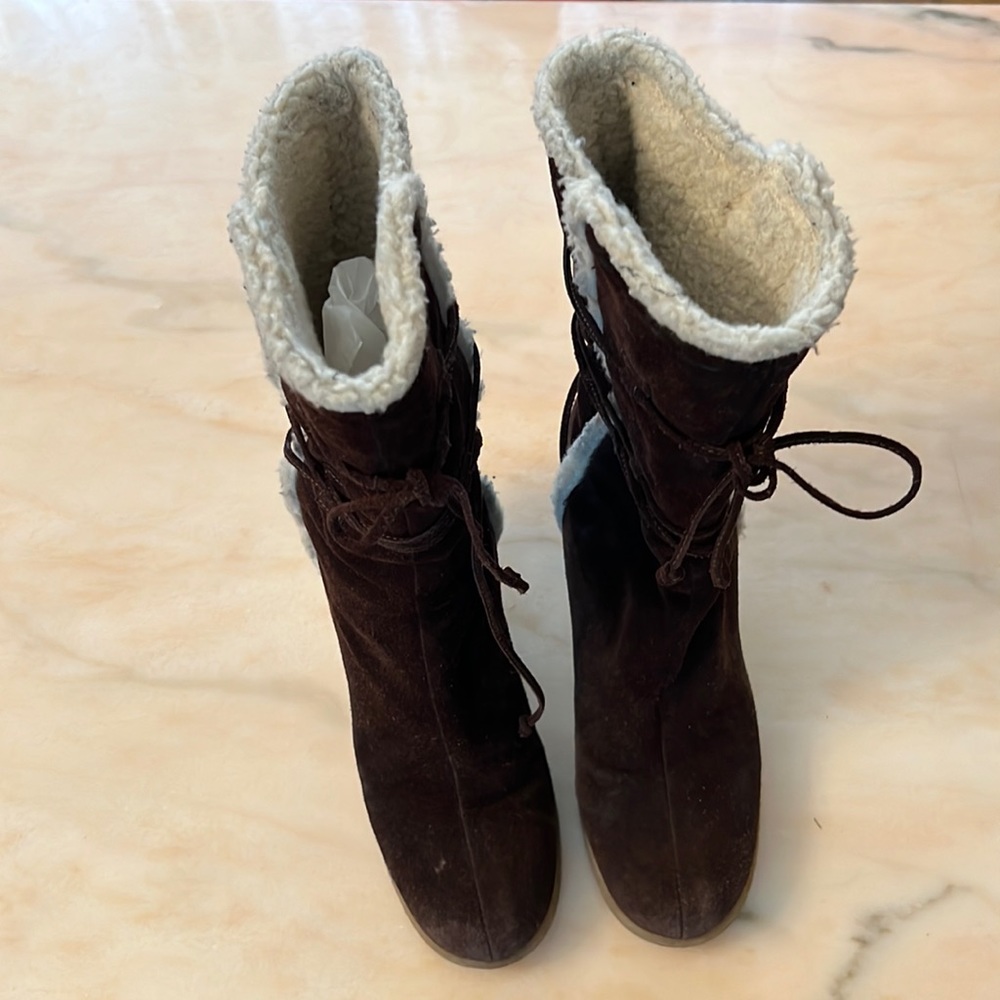 Bundle of two pair of boots - Picture 1 of 7